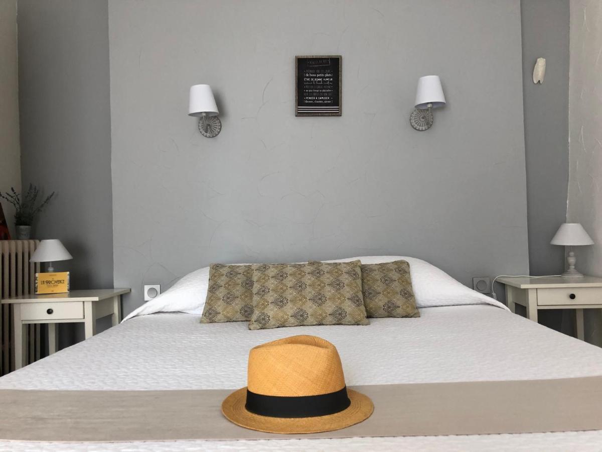 Fréjus Hotel Le Flore מראה חיצוני תמונה