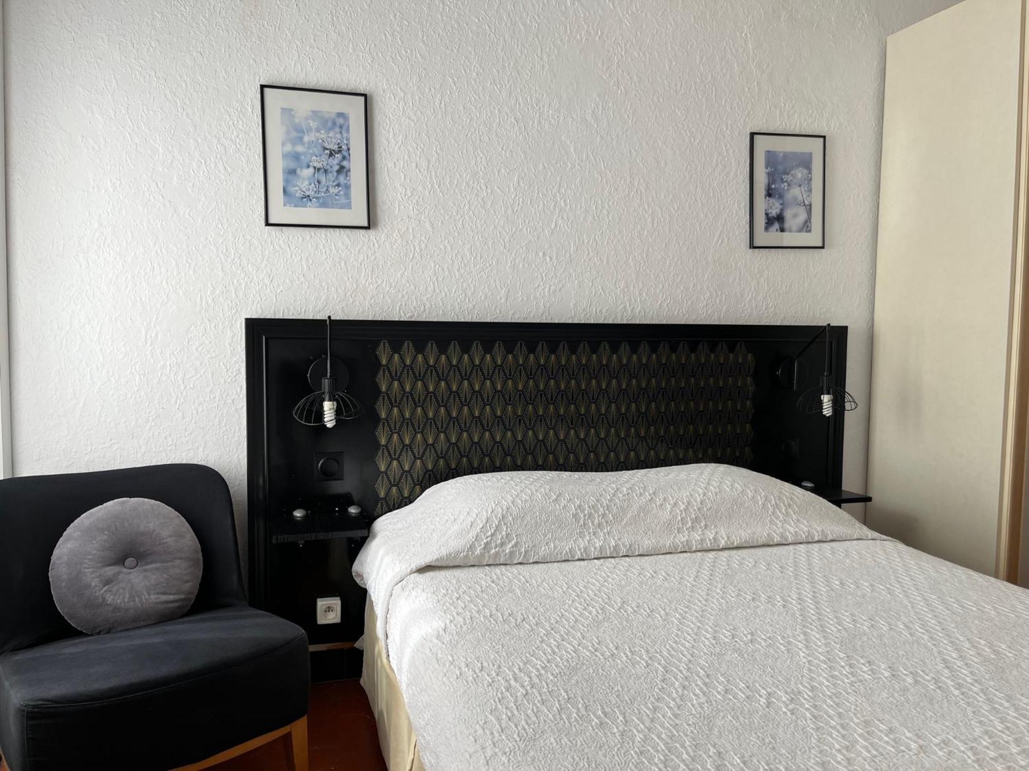 Fréjus Hotel Le Flore מראה חיצוני תמונה