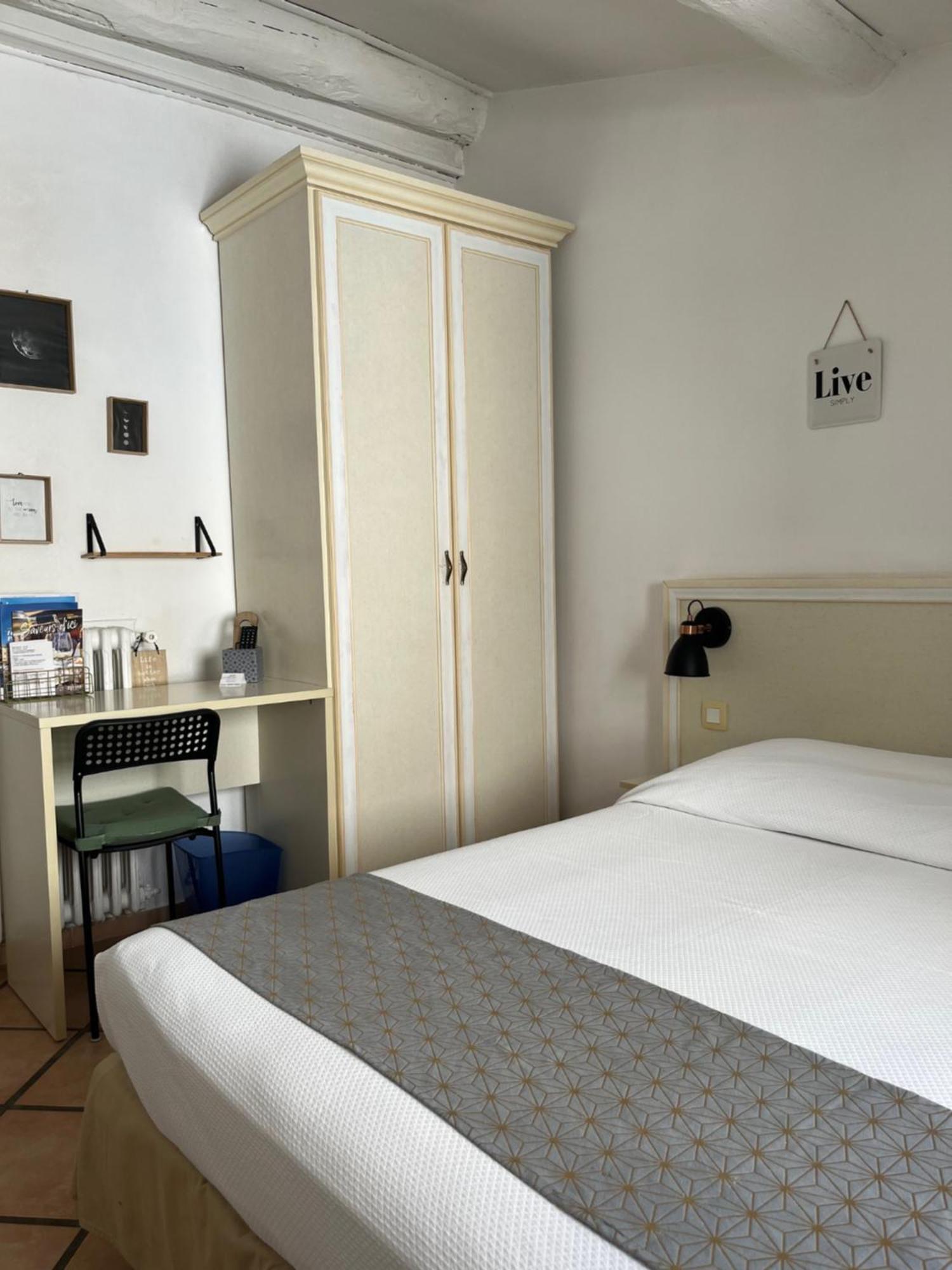Fréjus Hotel Le Flore מראה חיצוני תמונה